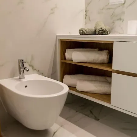 Lux 56 Da Aveiro A 20 Metros Da Апартаменты
