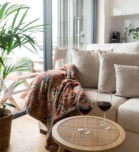 Apartamento Lux 56 Da Aveiro A 20 Metros Da *